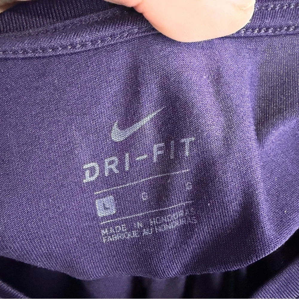 Nike Dri fit purple‎ short sleeve logo size large